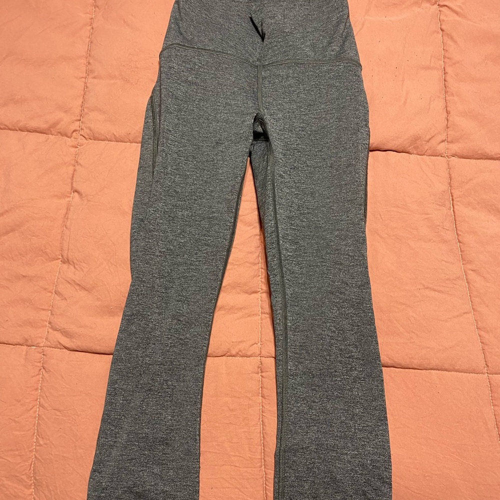 Grey lululemons